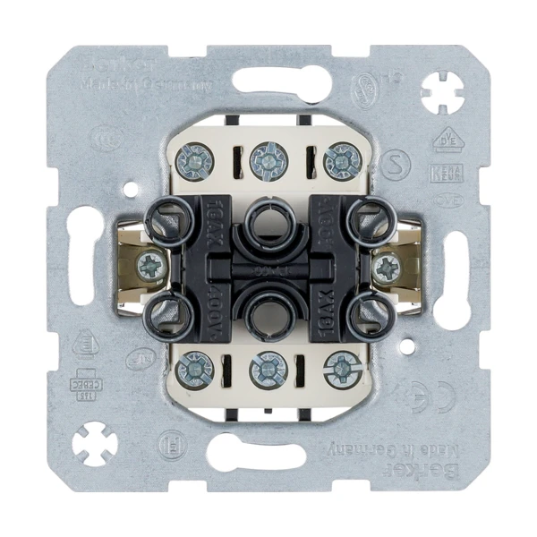 Механизм выключателя 3-клавишный 16А/400V 633023 Hager
