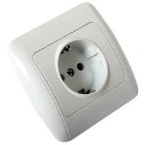 Розетка с заземлением e.install.stand.810 с рамкой серия STANDARD NEW белая s035026 ENEXT