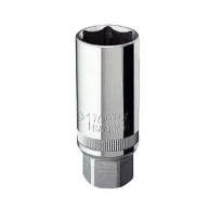 Свічкова головка 18мм 3/8" BAAR1218 TOPTUL