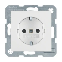 Механізм розетки з заземленням зі шторками білий 16А/250V S.1 47231909 Hager