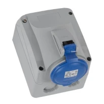 Розетка накладная 32A 2К+З 230V IP44 P17 Tempra Pro 555254 Legrand