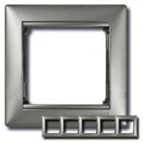 Рамка 5 постів алюмінію Legrand Valena 770155
