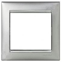 Рамка 1 пост алюминий/серебряный штрих Legrand Valena 770351