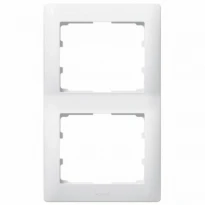 Рамка 2 поста вертикальная Galea Life цвет белый 771006 Legrand