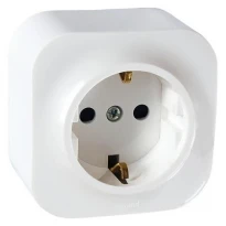 Розетка (2К+З) белая 782411 Legrand Forix (Quteo)